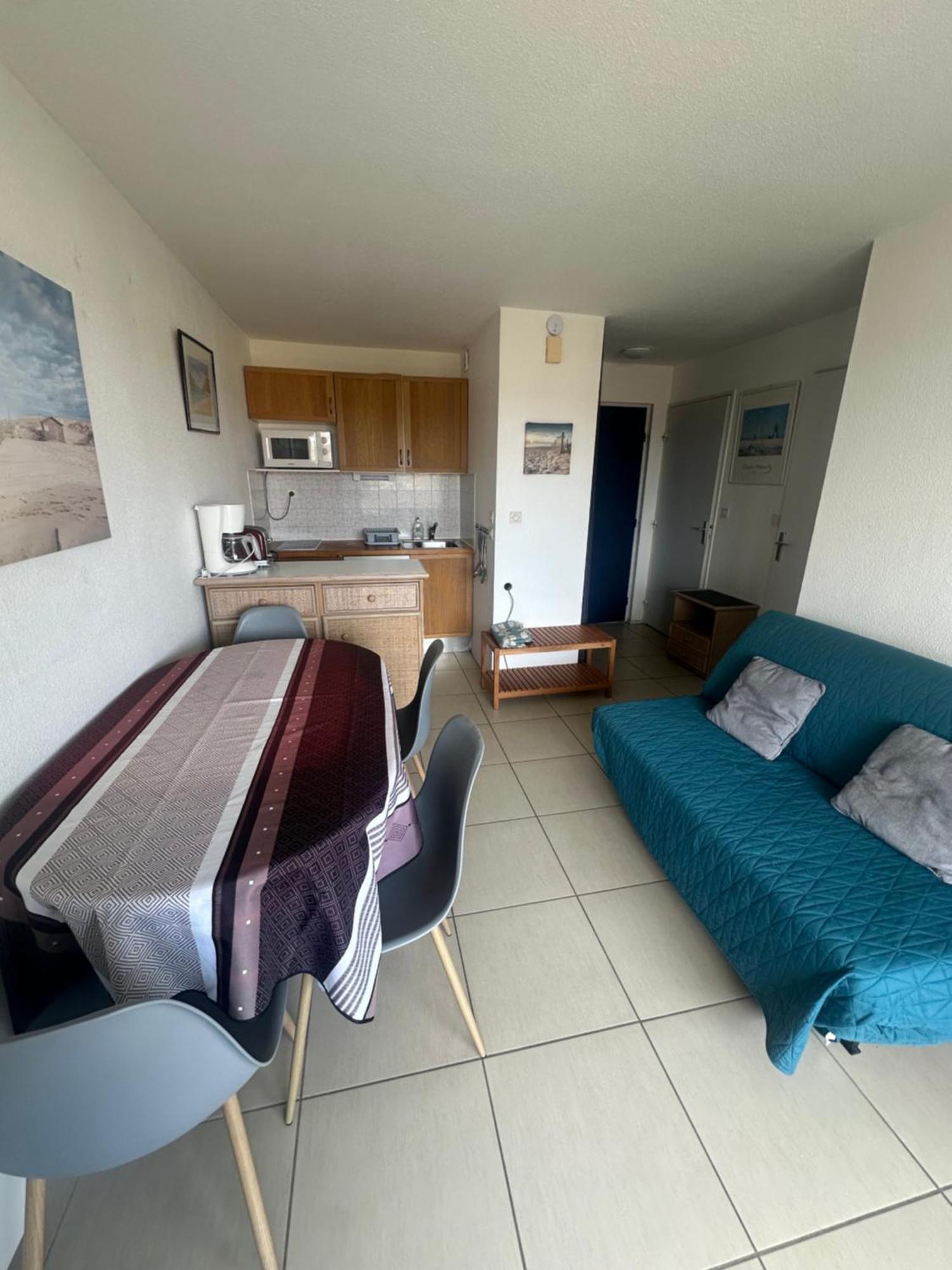 Bleu Marine Apts Лакано Екстер'єр фото